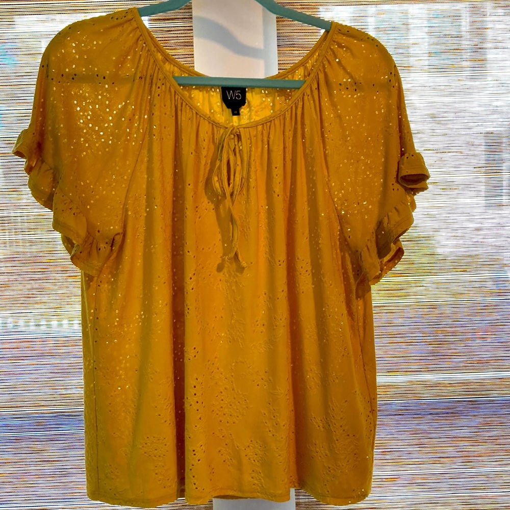 Ruffle-sleeve, Eyelet Top in Golden Yellow